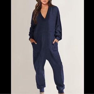 NWOT Relaxed Knit Jumpsuit - Navy - L, 1XL